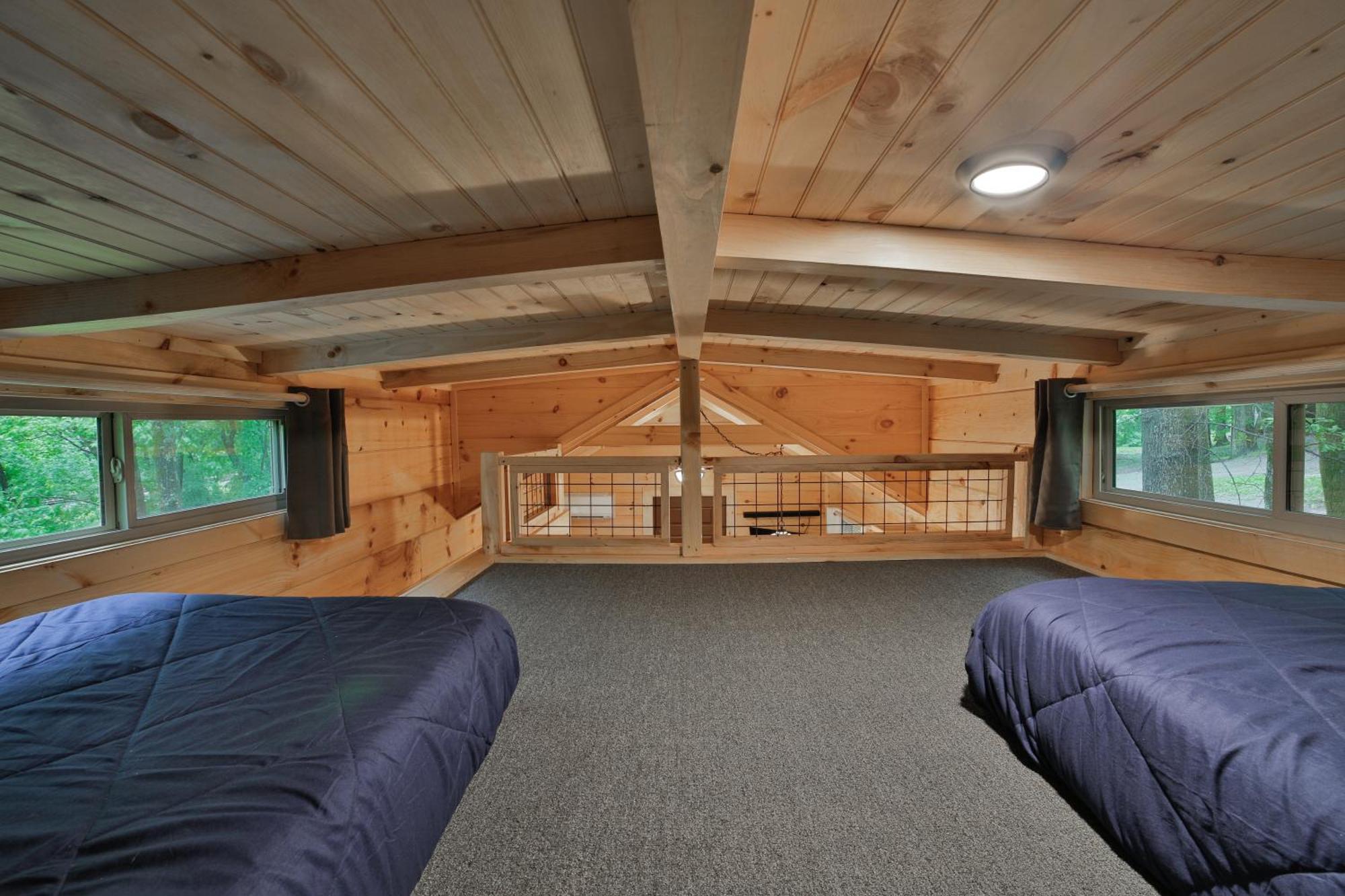 Lena Cabin Wooded Tiny Cabin - Hot Tub チャタヌーガ エクステリア 写真